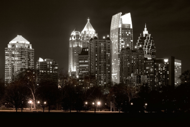 8x12_midtown_night_frompark01-bw