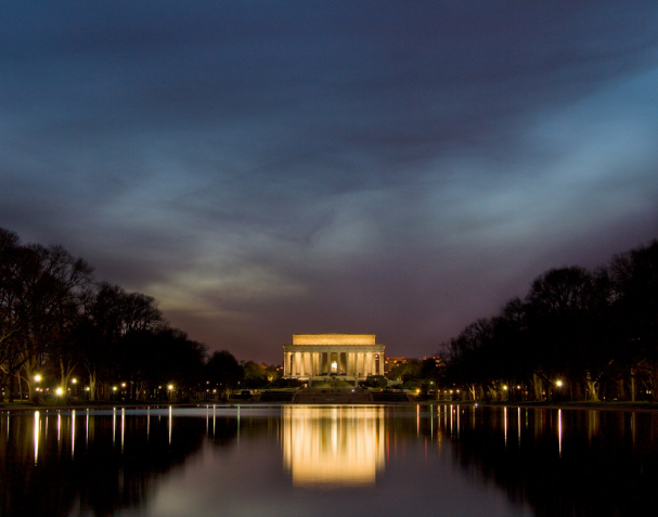 dc_lincoln_night_reflectionpl01_11x14